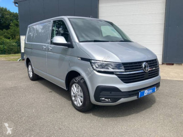 Furgoneta mediana Volkswagen