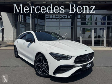 Berlina Mercedes