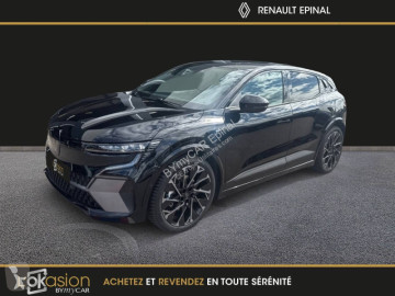 Voiture berline Renault