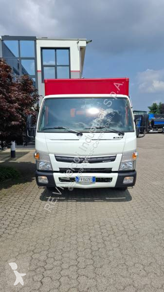 Vehículo comercial Mitsubishi Fuso