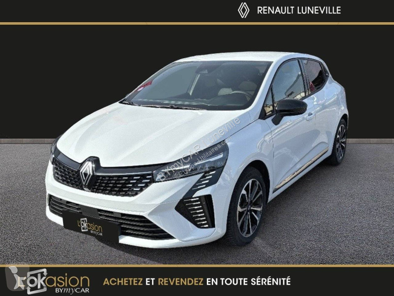 Véhicule utilitaire Renault Clio E-Tech full...