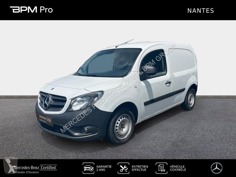 Véhicule utilitaire Mercedes 109 CDI Long Pro