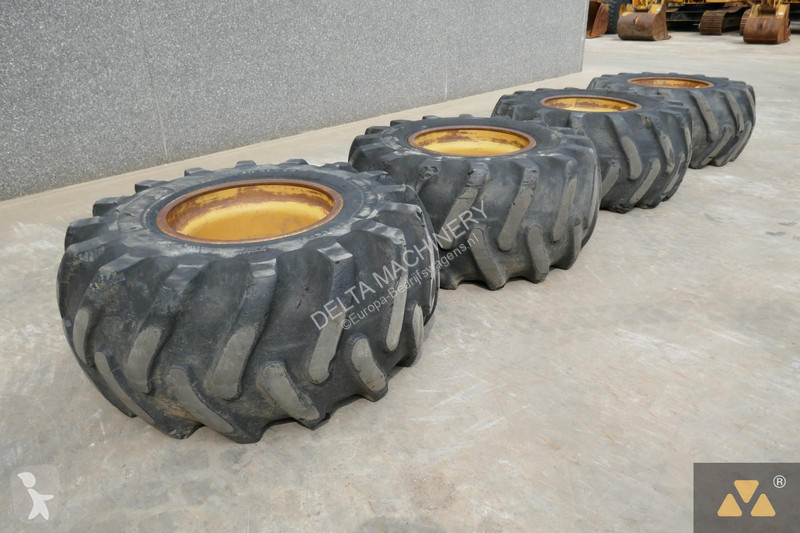 Véhicule utilitaire Caterpillar Wheel GP 30.5L-32