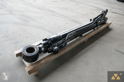 Véhicule utilitaire Caterpillar 225-4523