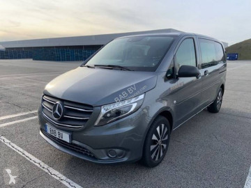 Furgoneta mediana Mercedes
