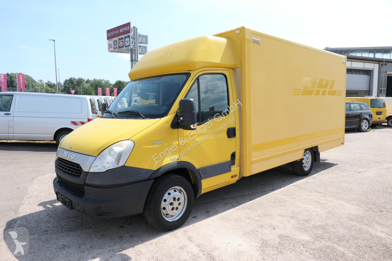 Veicolo commerciale Iveco Daily 35 S11 C30C...