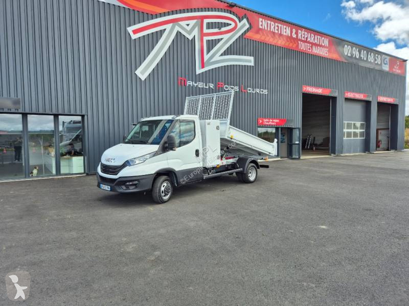 Véhicule utilitaire Iveco