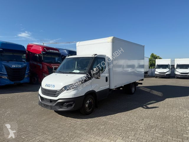 Véhicule utilitaire Iveco 35C16 Koffer...