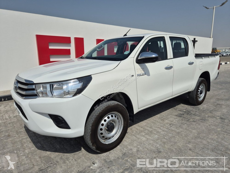 Véhicule utilitaire Toyota Hilux
