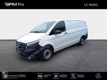 Fourgon utilitaire Mercedes