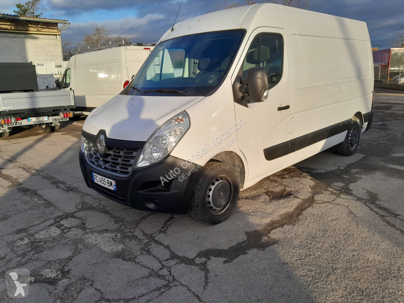 Véhicule utilitaire Renault L2 H2 2.3 DCI 110...