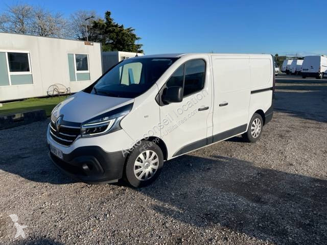 Véhicule utilitaire Renault L1H1 2.0L DCI 120...
