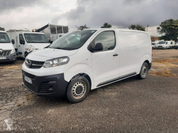 Caja cerrada Opel nueva