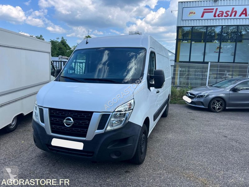 Veicolo commerciale Nissan