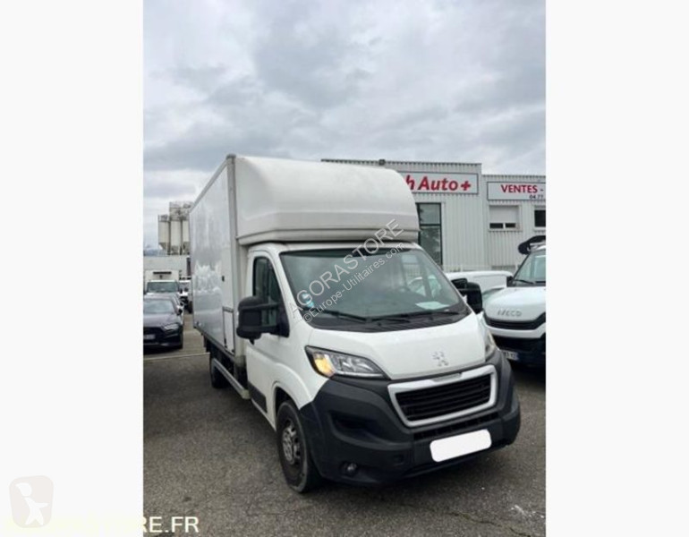 Veículo utilitário Peugeot BOXER