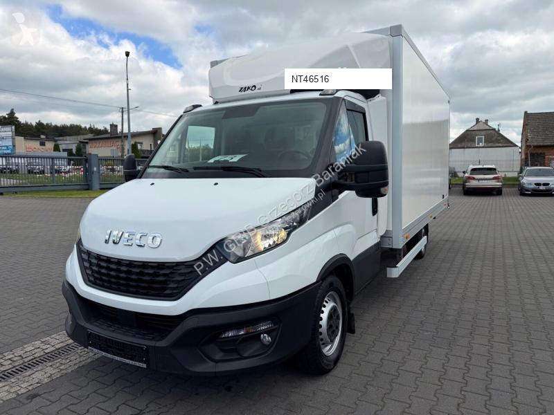 Furgoneta Iveco 35S18