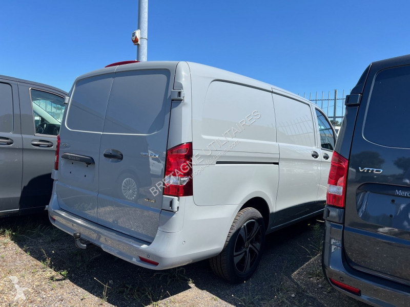 Véhicule utilitaire Mercedes VITO FG 4X4 119...