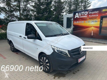 Furgoneta Mercedes