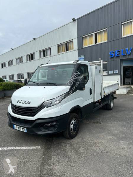 Véhicule utilitaire Iveco