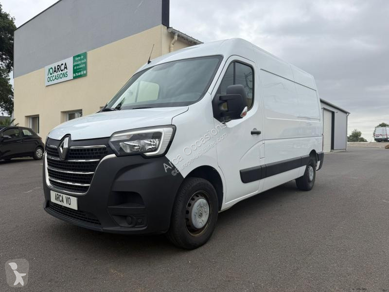 Véhicule utilitaire Renault FOURGON FGN TRAC...