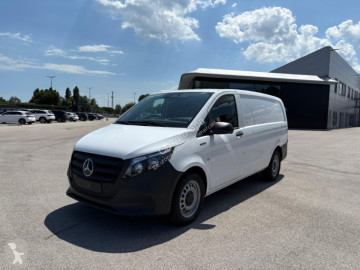 Caja cerrada Mercedes nueva