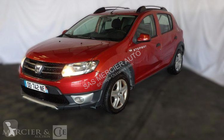 Véhicule utilitaire Dacia