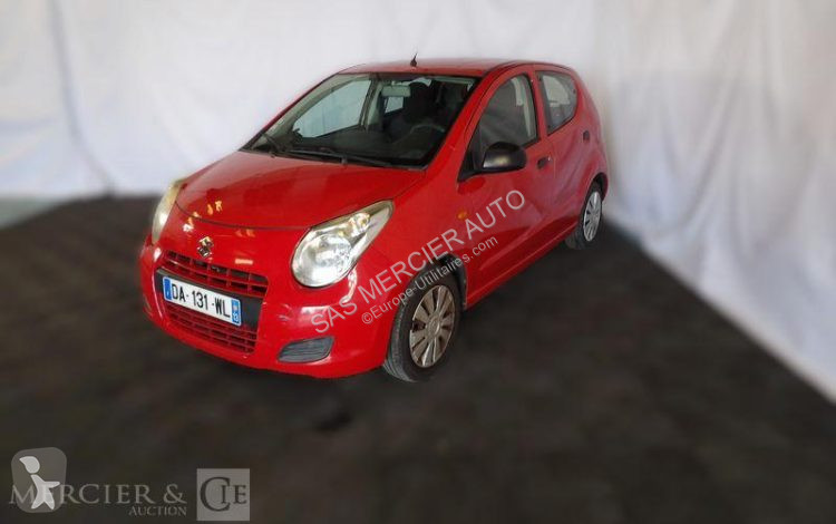 Autoutilitară Suzuki