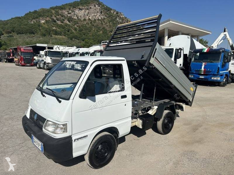 Autoutilitară Piaggio