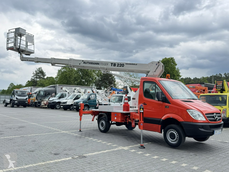 Véhicule utilitaire Mercedes