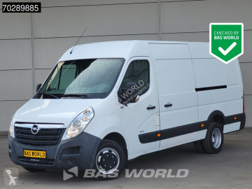 Caja cerrada Opel