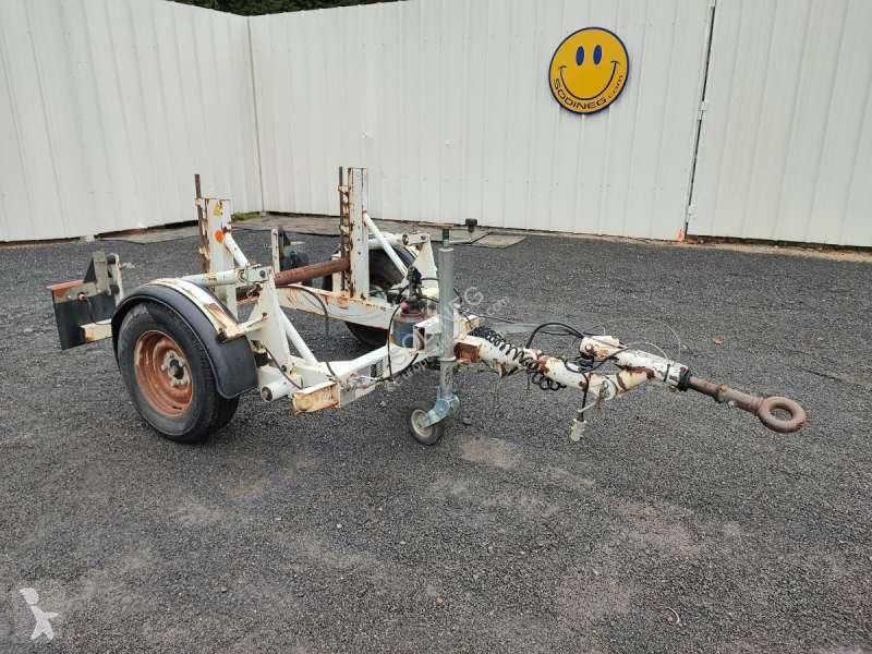 Véhicule utilitaire PORTE TOURET