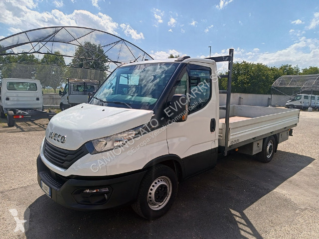 Furgoneta Iveco Daily 35S14