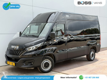 Caja cerrada Iveco