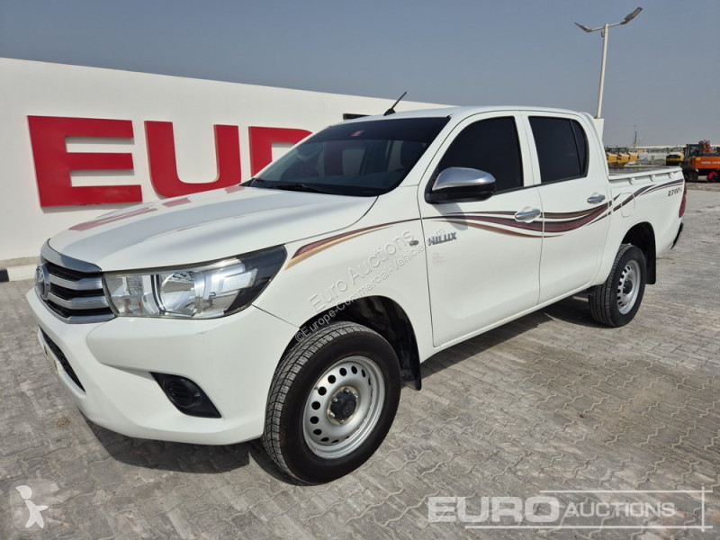 Véhicule utilitaire Toyota Hilux