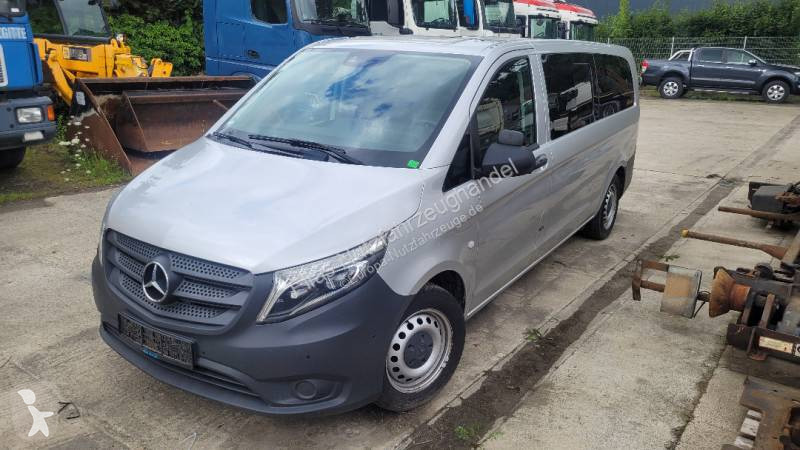 Furgoneta Mercedes