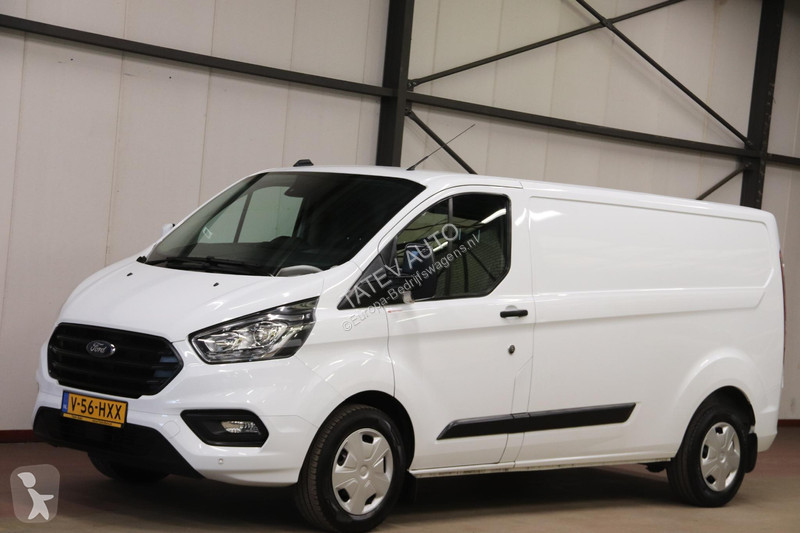 Autoutilitară Ford 2.0 TDCI L2H1 Financial...