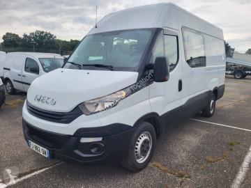 Fourgon utilitaire Iveco neuf