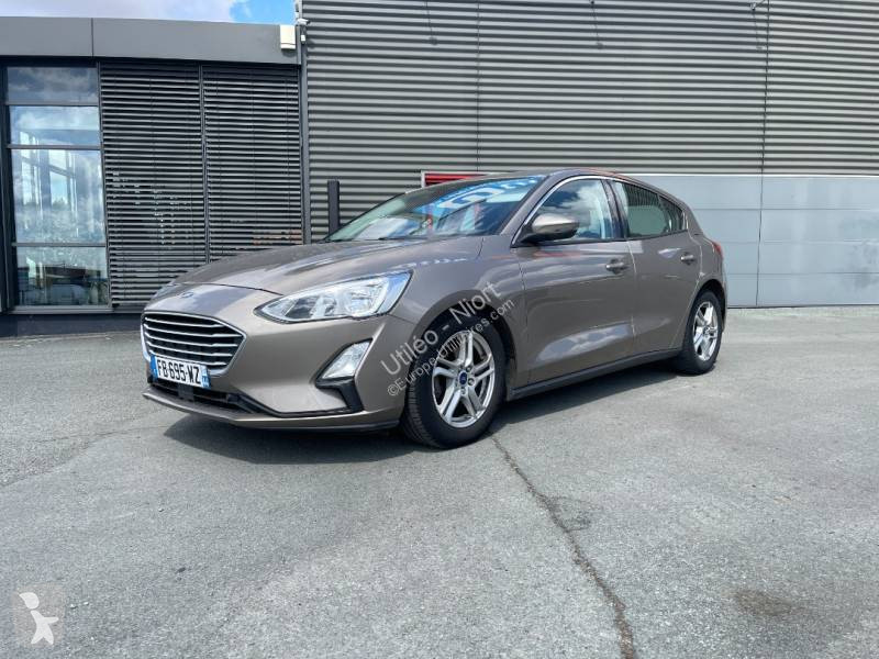Véhicule utilitaire Ford