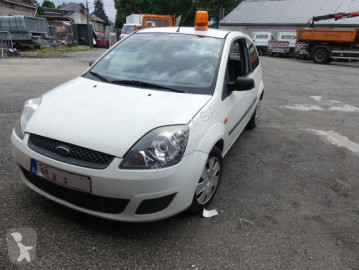 Coche Ford