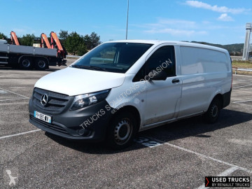 Fourgon utilitaire