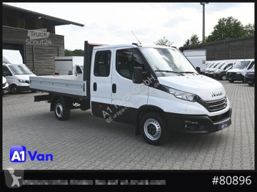 Utilitaire plateau Iveco