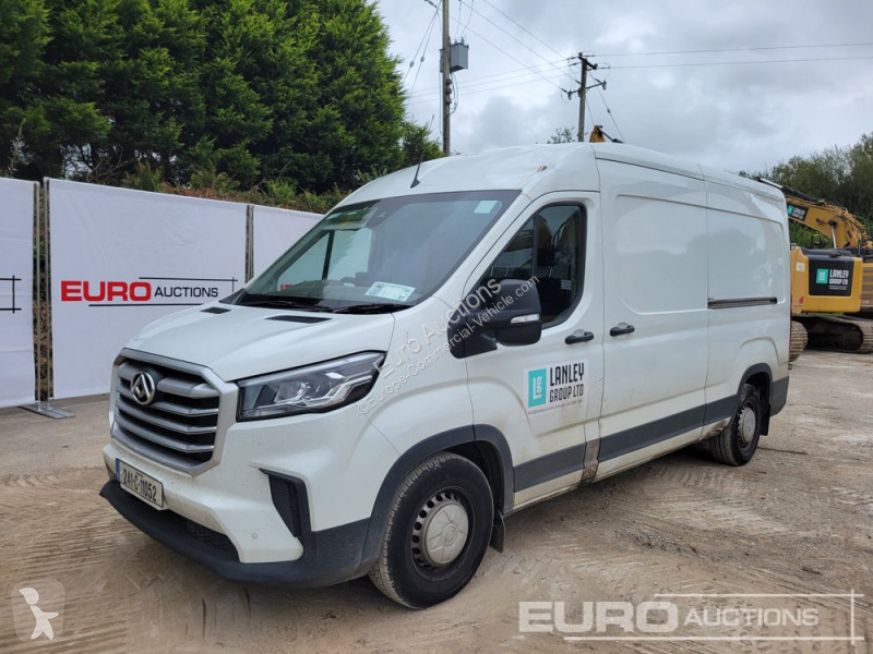 Véhicule utilitaire Maxus 9