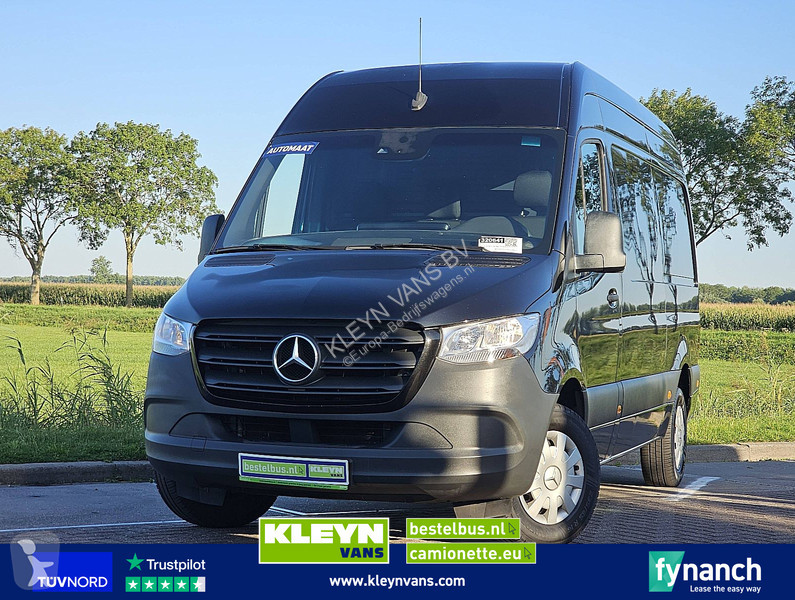 عربة نفعية Mercedes 317 laadklep EURO6
