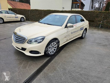 Berlina Mercedes