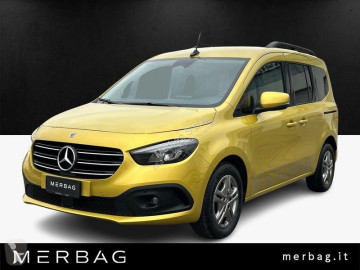 Vehículo comercial Mercedes