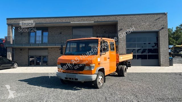 Véhicule utilitaire Mercedes 818 DK Kipper...