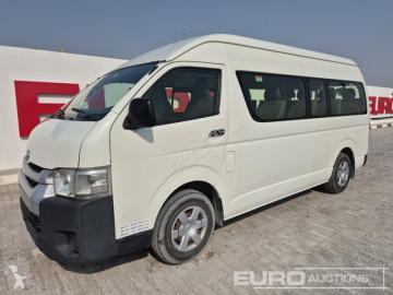 Furgoneta Toyota Hiace