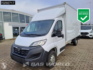 Caja cerrada Opel