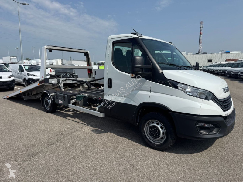 Furgoneta Iveco 35S16 160CV 2L3 DEPANNEUSE...