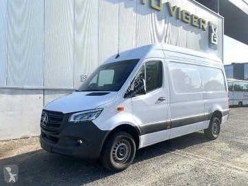 Caja cerrada Mercedes